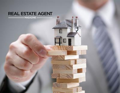 Navigating Market Shifts: A Guide for Real Estate Agents to Future-Proof Their Business